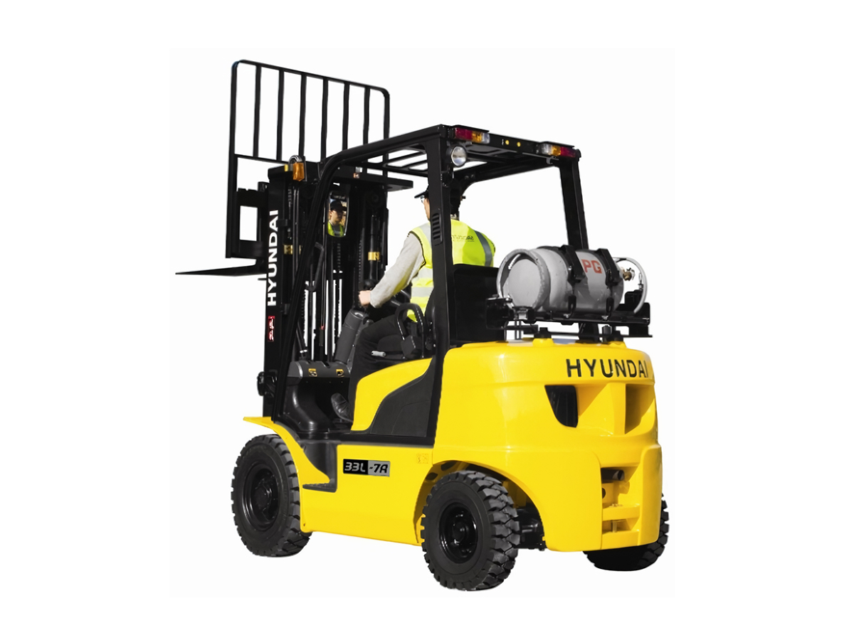 Фото №2: Вилочный погрузчик Hyundai 33LF-7 с газовым двигателем