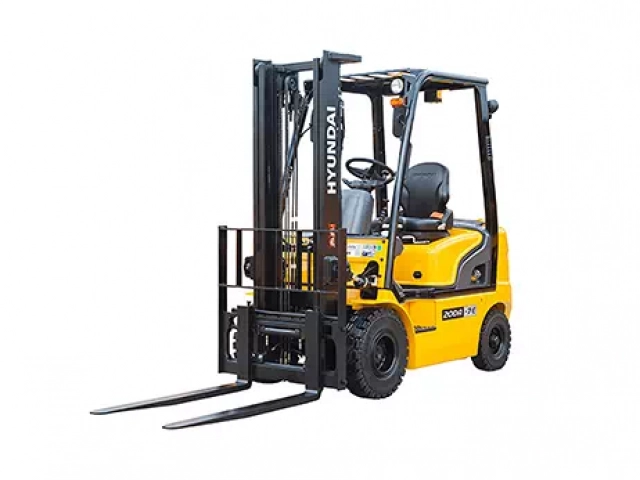 Дизельный вилочный погрузчик 2&nbsp;тонны Hyundai&nbsp;20DA-7E (фото)