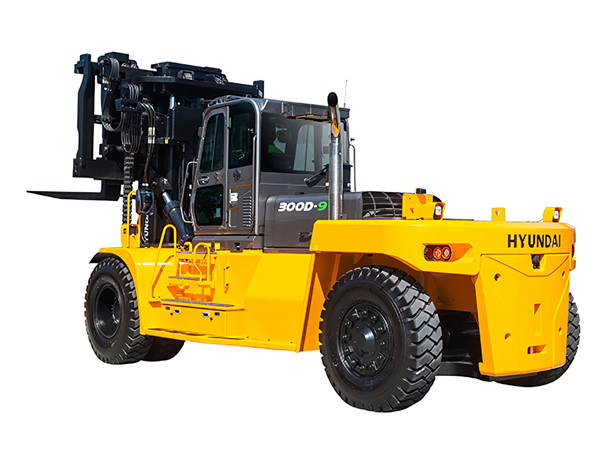 Фото №3: Дизельный вилочный погрузчик Hyundai 300D-9 г/п 30 тонн
