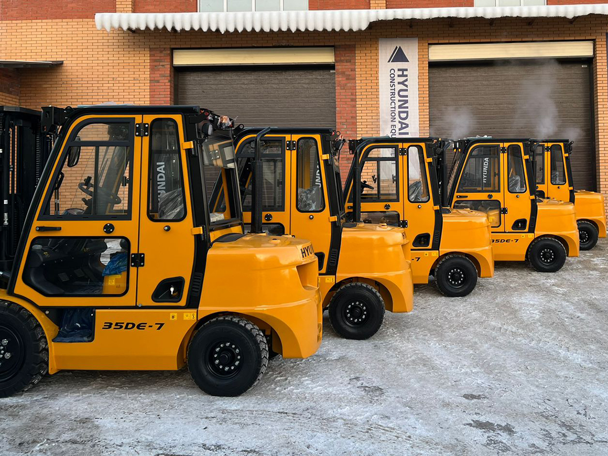 Фото №2: Дизельный вилочный погрузчик Hyundai 35DE-7