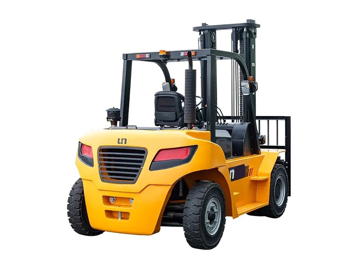Фото №7: Дизельный вилочный погрузчик UN FD70T-N г/п 7 тонн