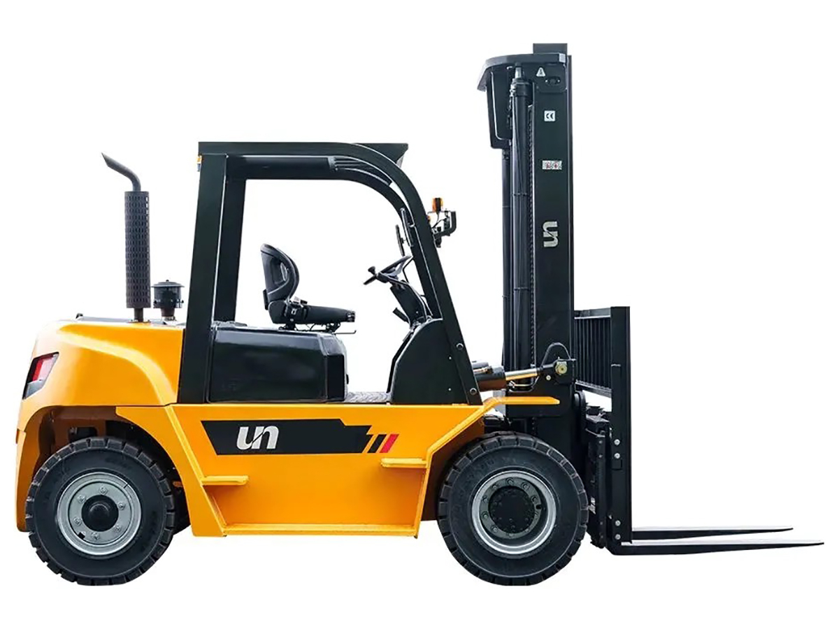Фото №9: Дизельный вилочный погрузчик UN FD70T-N г/п 7 тонн