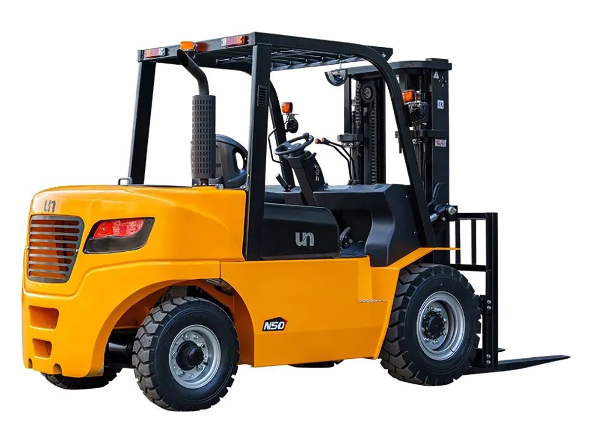 Фото №7: Дизельный вилочный погрузчик UN FD50T-XN г/п 5 тонн