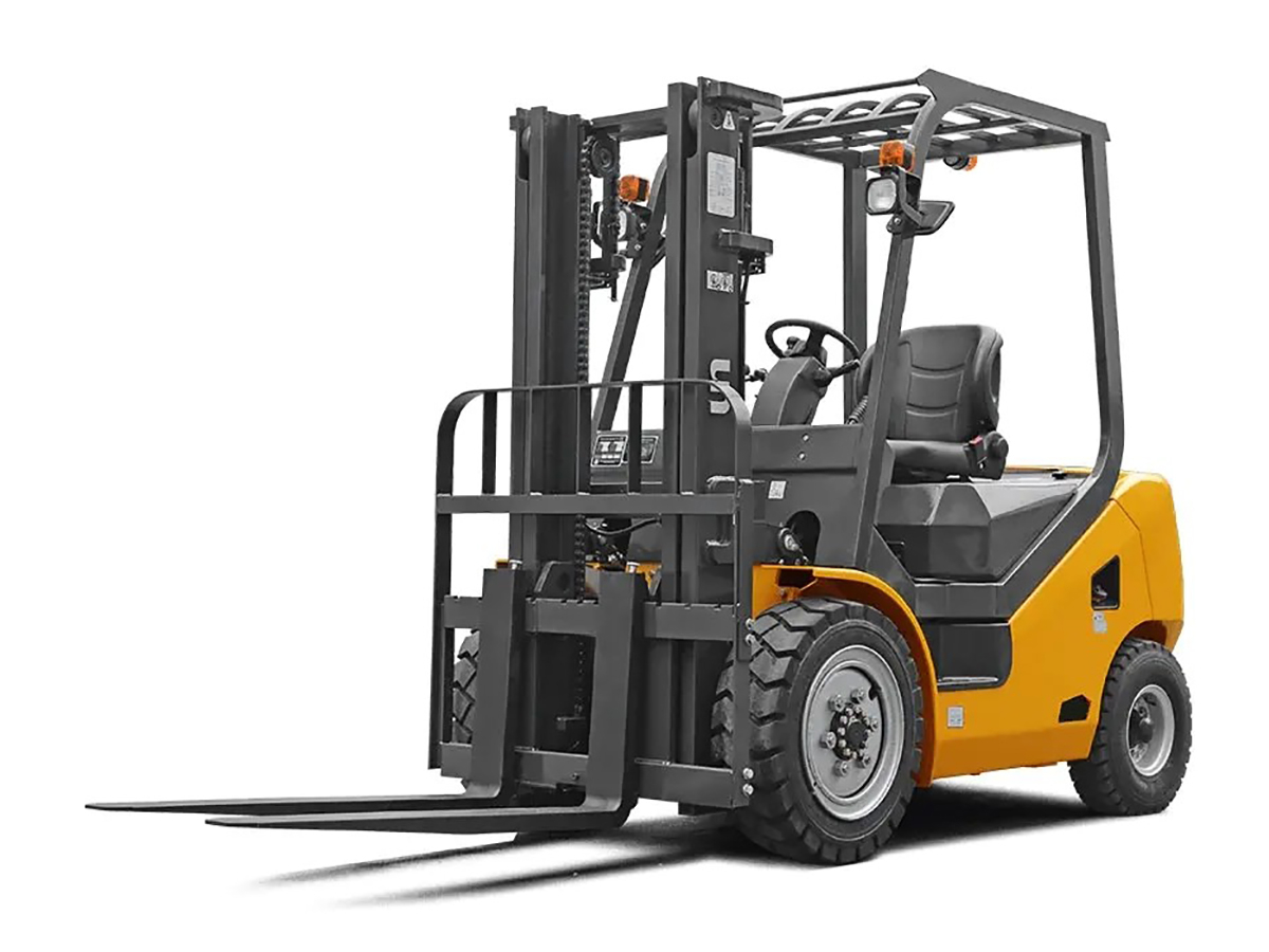 Фото №2: Дизельный вилочный погрузчик UN FD35T-NGA3 г/п 3,5 тонны