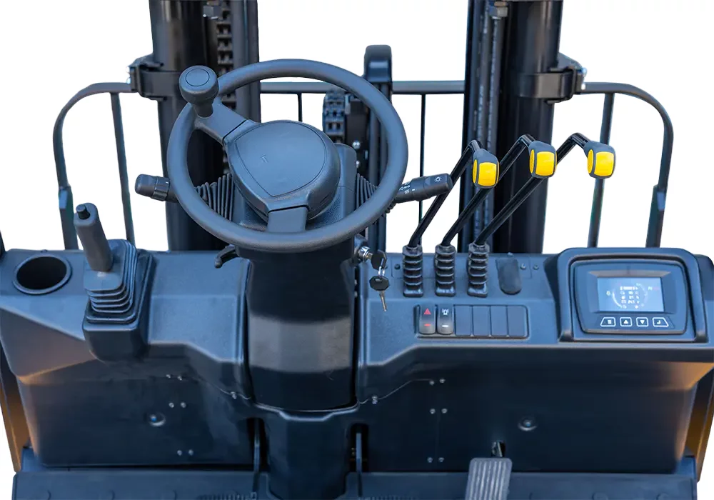Фото №6: Дизельный вилочный погрузчик UN FD45T-FJM2 г/п 4.5 тонны